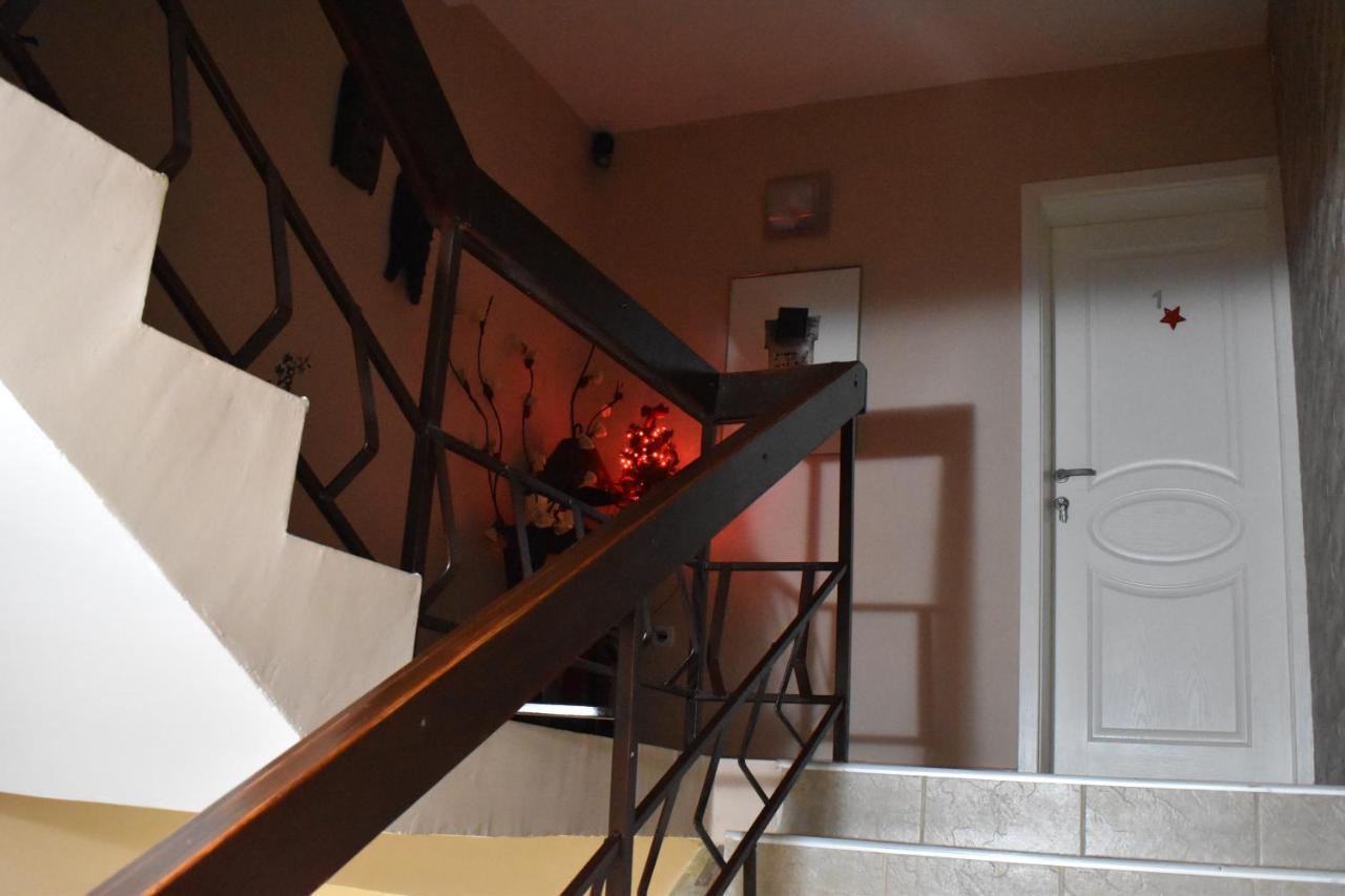 Guest House Kozle Skopie Exterior foto