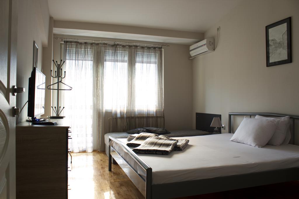 Guest House Kozle Skopie Exterior foto